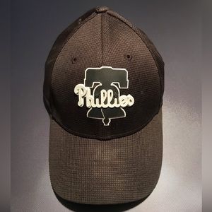 Philadelphia Phillies New Era Adjustable Hat One Size Fits Most - Gently Used